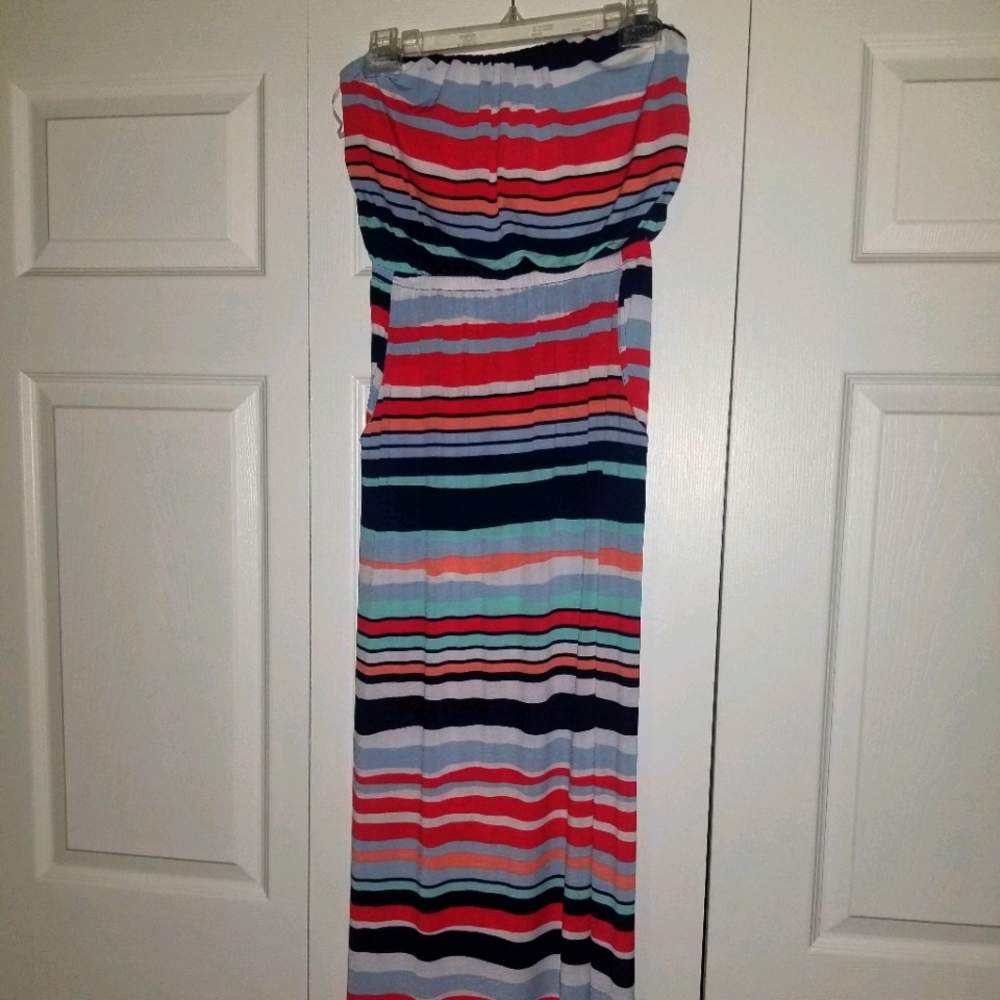 Strapless dress